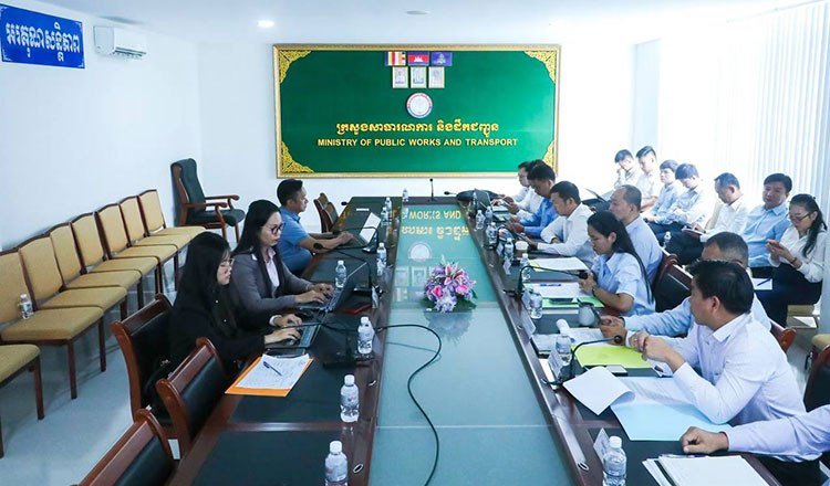 公共工程与运输部与亚洲基金会讨论加强政府与民间组织联系,以应