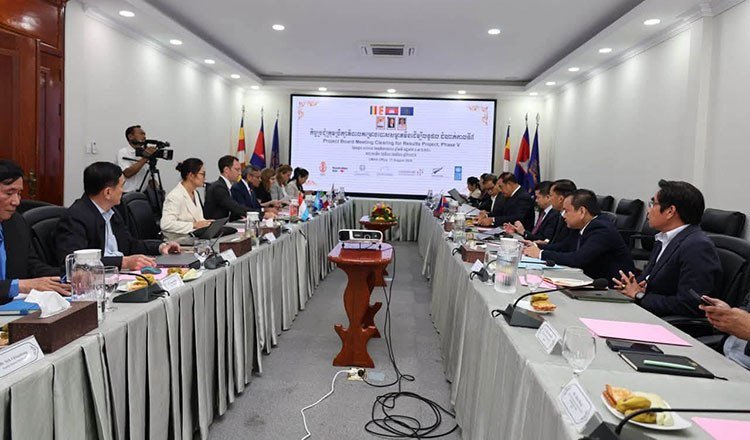 柬埔寨排雷机构与联合国开发计划署合作,加速推进第五阶段排雷及