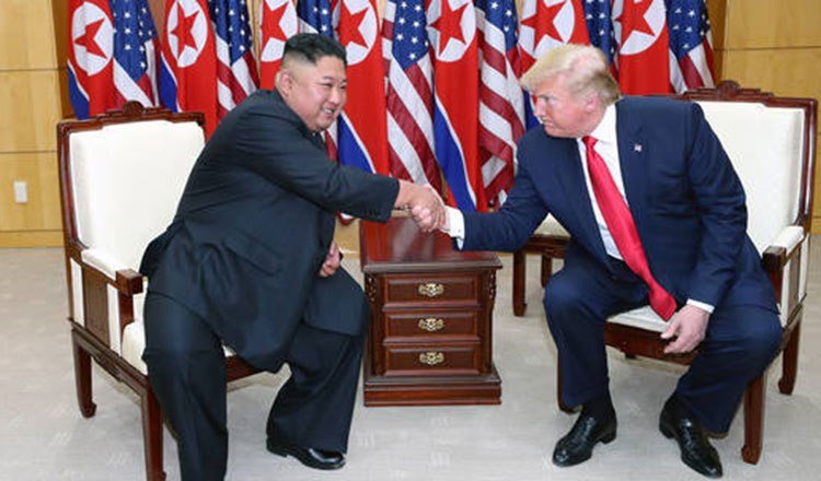 美国缩减对韩联合军演 特朗普称与朝鲜关系良好