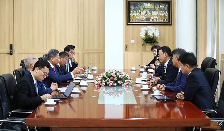 韩国投资者关注柬埔寨家具制造与农业加工业