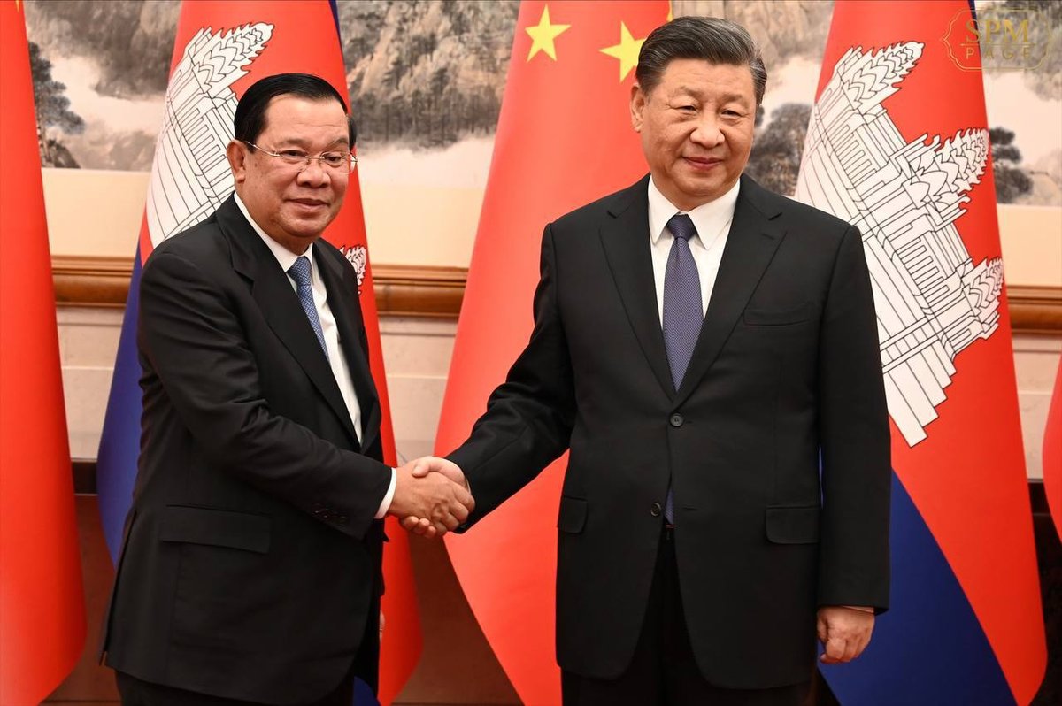洪森致信祝贺中国国庆77周年 强调柬中友谊