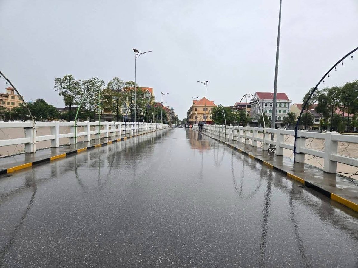 马德望桑克河水位超警戒线 桥梁道路临时封闭