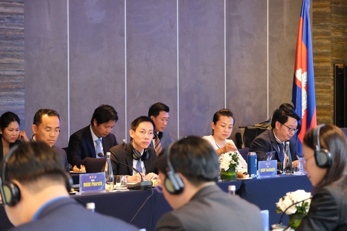 洪玛尼会见越南青年代表团 探讨深化双边青年合作