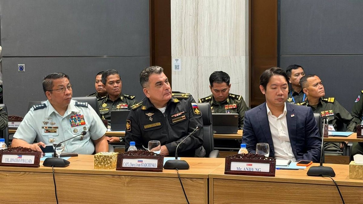 柬埔寨国防部向外国武官通报,尽管双方达成停火协议,但泰军在边