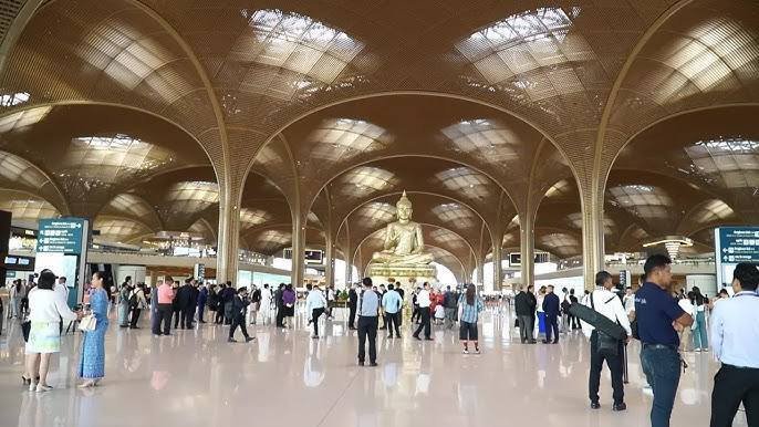 德崇国际机场运营一周年 上半年客流达240万人次