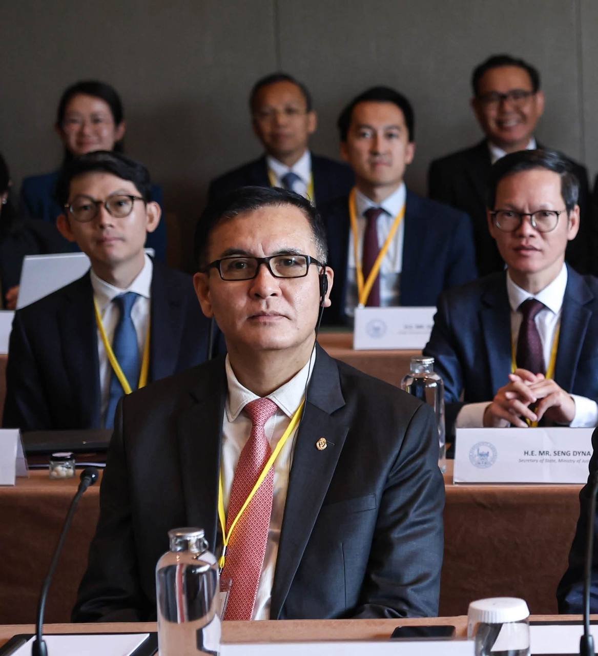 柬埔寨与调解委员会闭门会议顺利结束