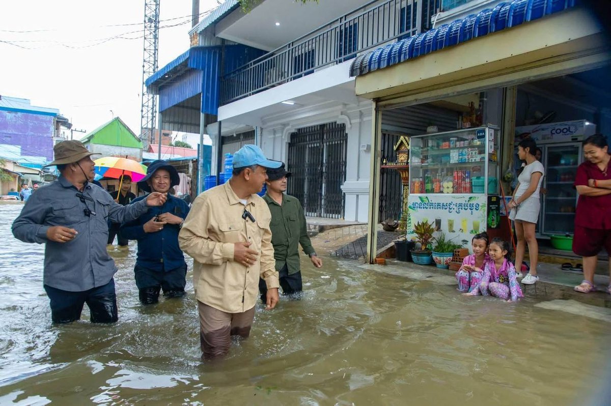 波贝市超1000户居民因洪灾被转移至安全地带