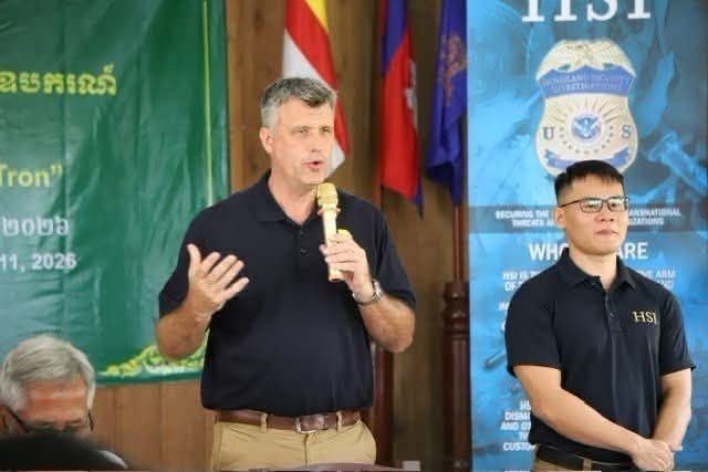 美国专家培训柬埔寨护林员 强化打击木材走私