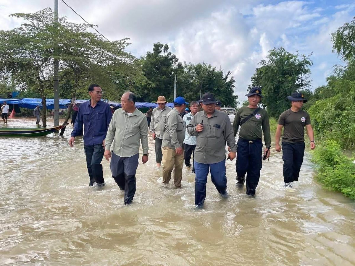 班迭棉吉省蒙哥波雷县洪水水位持续上涨,淹没安全避难所,当局已