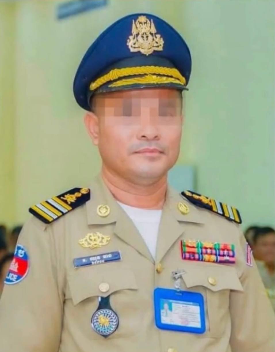 柴桢省两名警察涉嫌索贿9000美元被停职调查