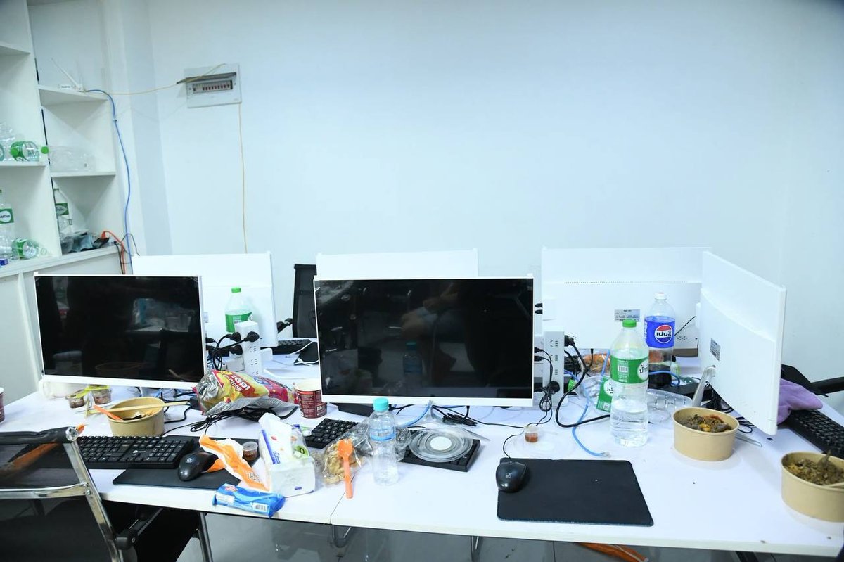 老挝万象突袭华悦酒店 抓获16名涉案人员缴获大量设备