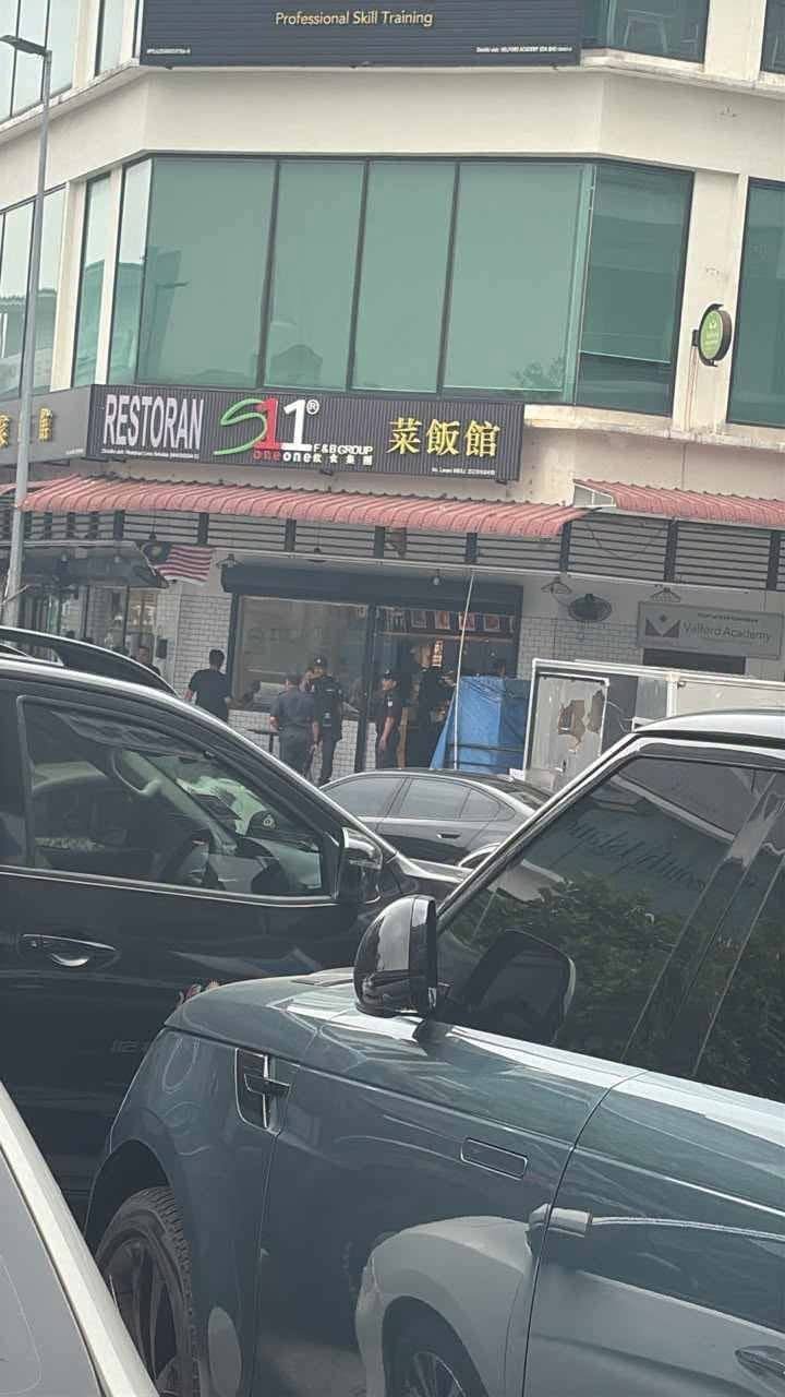 马来西亚吉隆坡金銮镇多家商铺遭联合突击检查