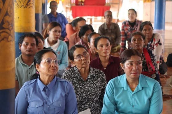 暹粒省ពួក县土地判决文件公示 呼吁民众核实