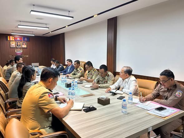 暹粒省政府与国家反酷刑委员会举行会谈 强化执法规范