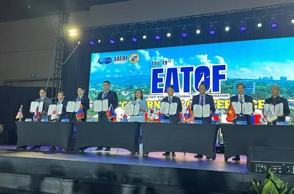 暹粒省代表团出席第19届EATOF大会
