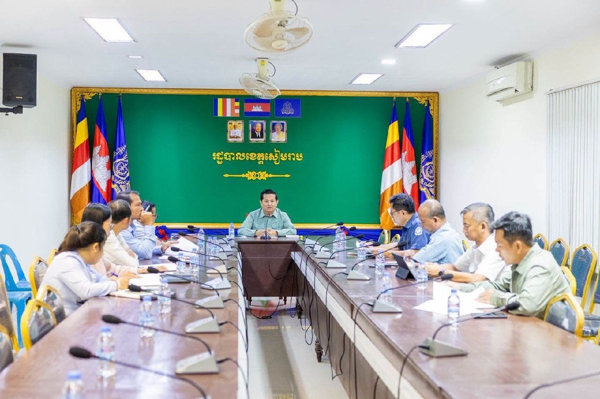 暹粒省政府评估电动公交项目 推进绿色交通建设