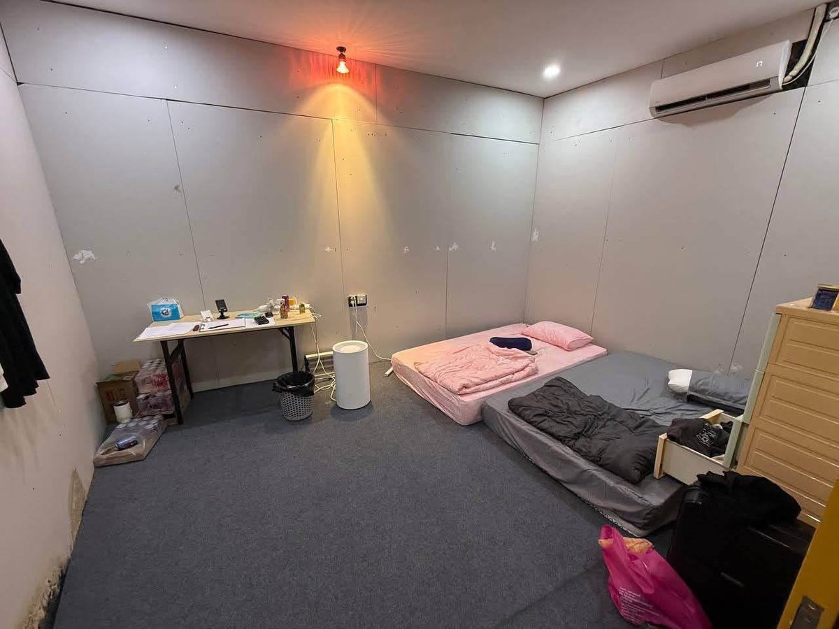 巴域市查处网络诈骗窝点 3人被捕查获大量设备
