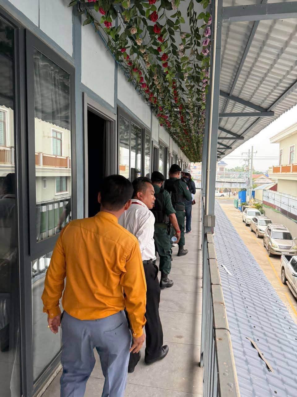 巴域市查处网络诈骗窝点 3人被捕查获大量设备
