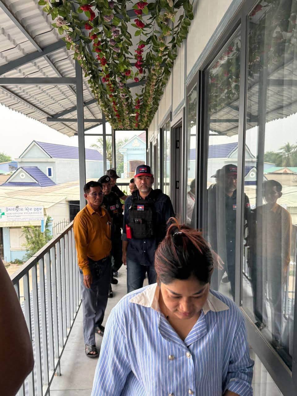 巴域市查处网络诈骗窝点 3人被捕查获大量设备