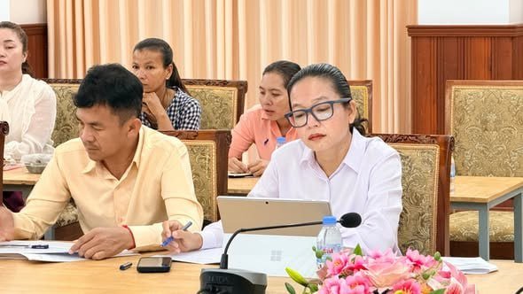 暹粒省召开性别暴力应对工作季度会议