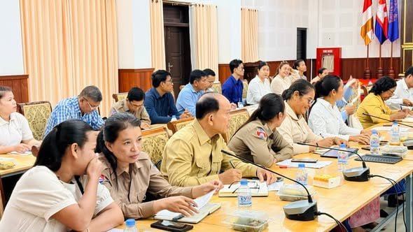 暹粒省召开性别暴力应对工作季度会议