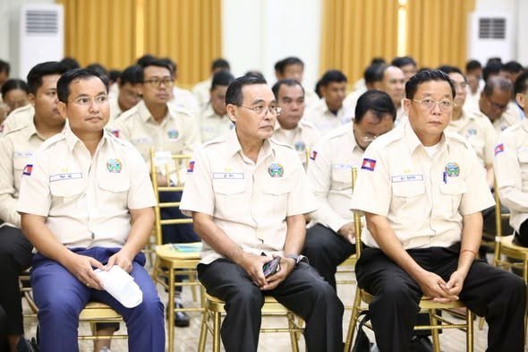 暹粒省农林渔业工作总结会议召开 评估九个月产出与规划