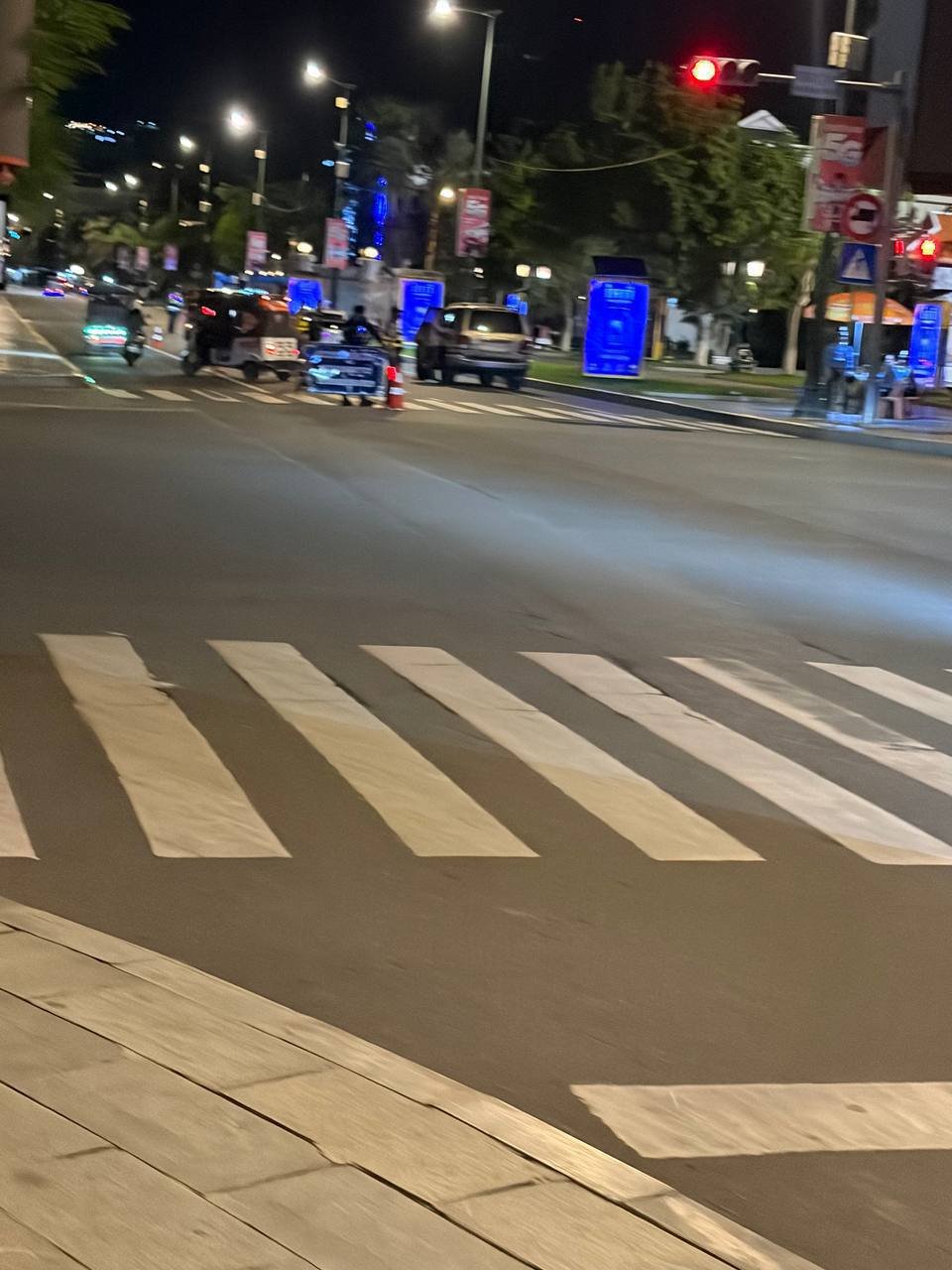 金边夜间路口随机查车频发 提醒在金边华人注意出行安全