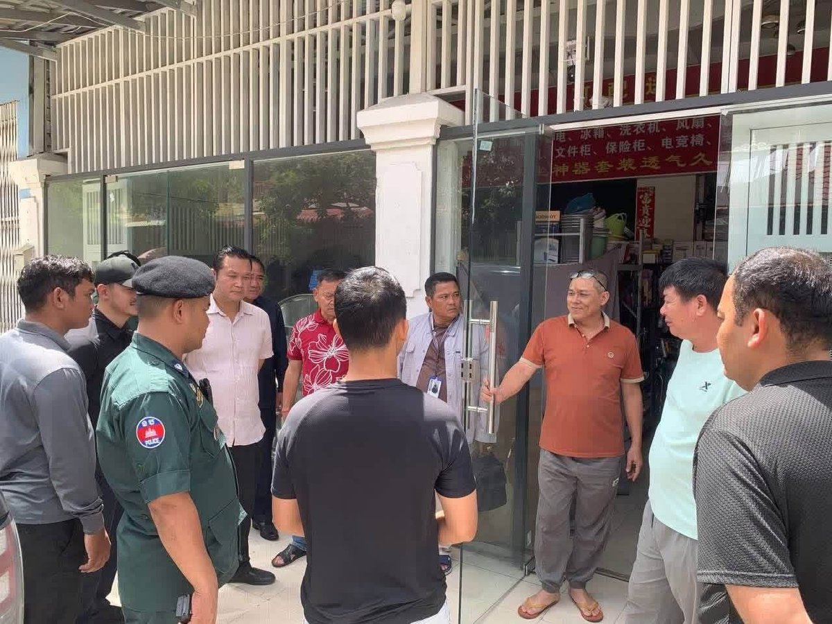 金边堆桑卡一分区突查网诈窝点 查获大批设备
