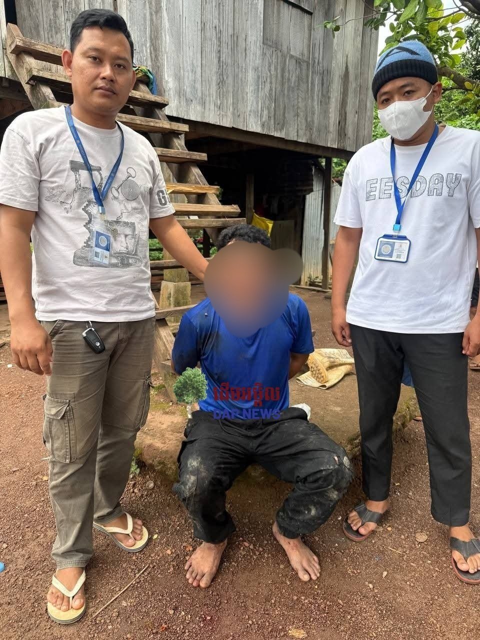 Keo Seima区警方根据逮捕令成功抓获一名涉毒嫌疑人,进