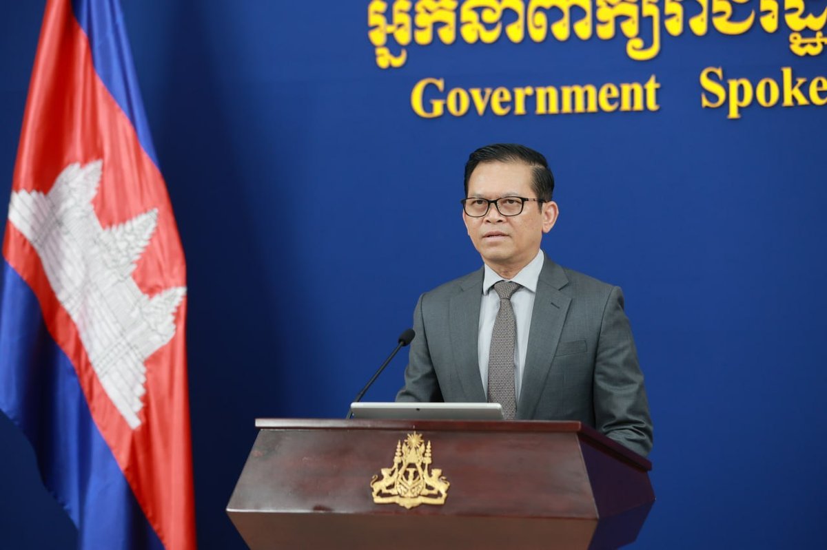 政府发言人彭波纳表示,洪森不仅是柬埔寨和平的缔造者,更是全球