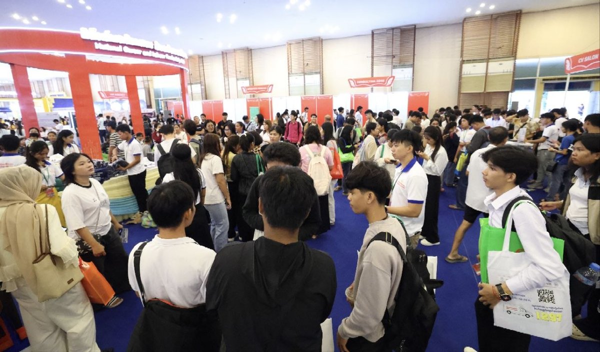NEA就业展CV Salon服务助力青年求职