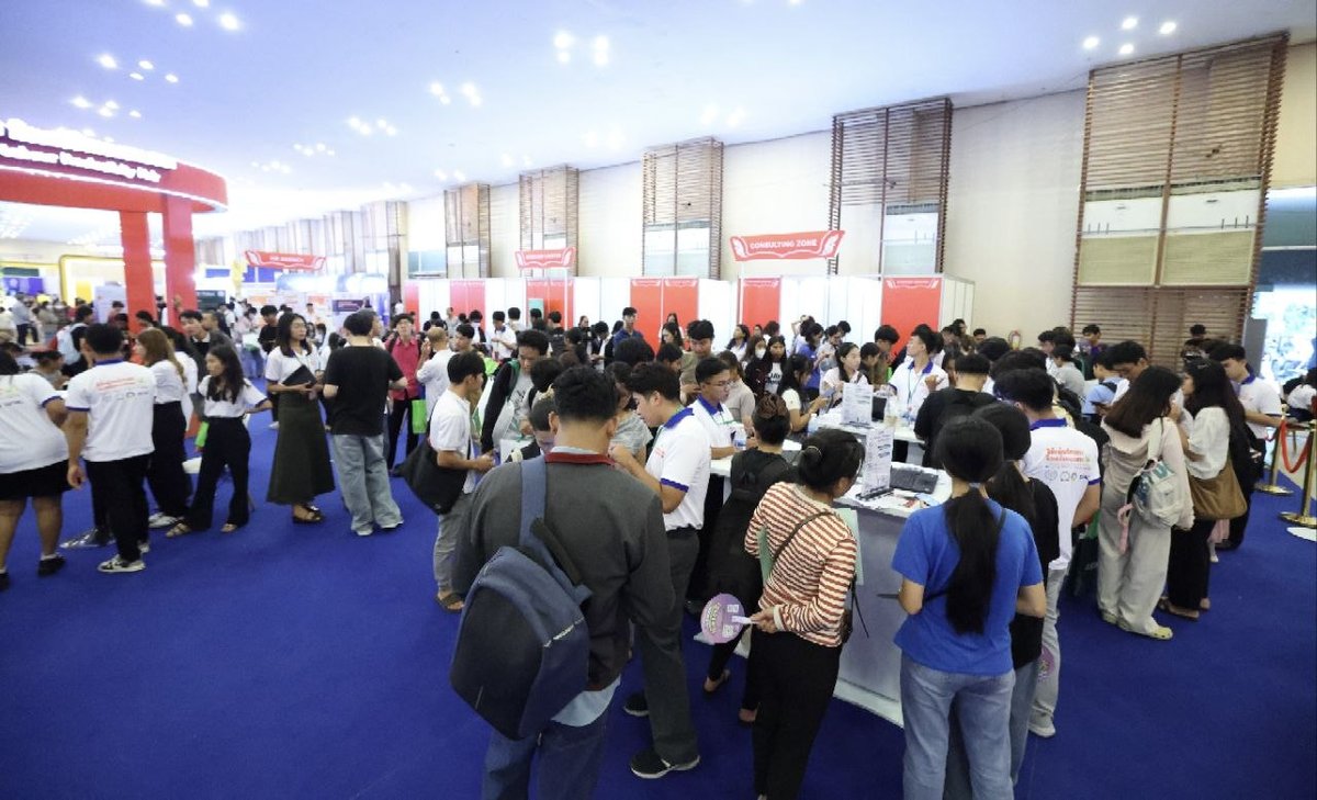 NEA就业展CV Salon服务助力青年求职