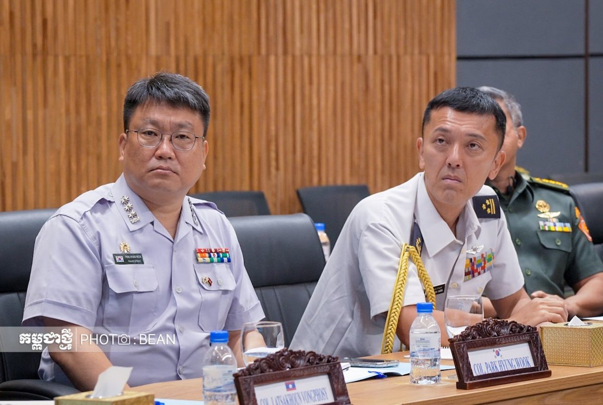国防部向22国武官展示边境局势 驳斥泰方指控