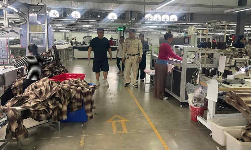 劳工部成功调解劳资纠纷 两工厂工人复工