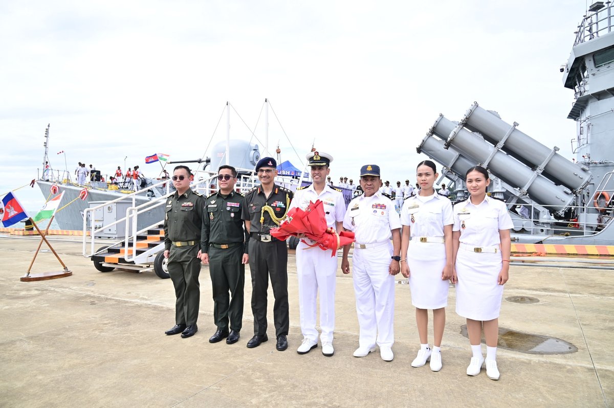 印度海军舰艇INS Kulish于9月12日首次停靠柬埔寨云
