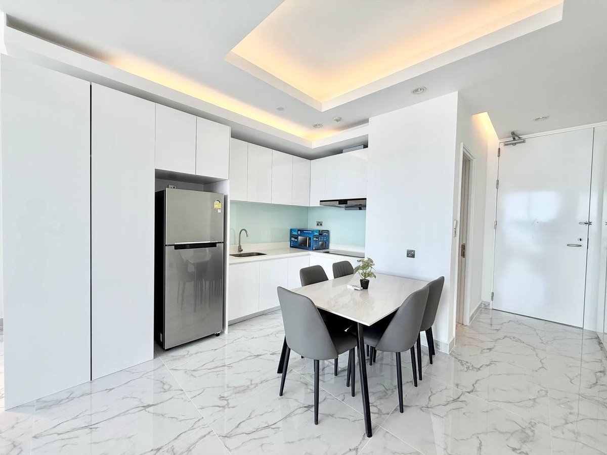 BKK1 J Tower 2两房公寓出售$24万或月租$15