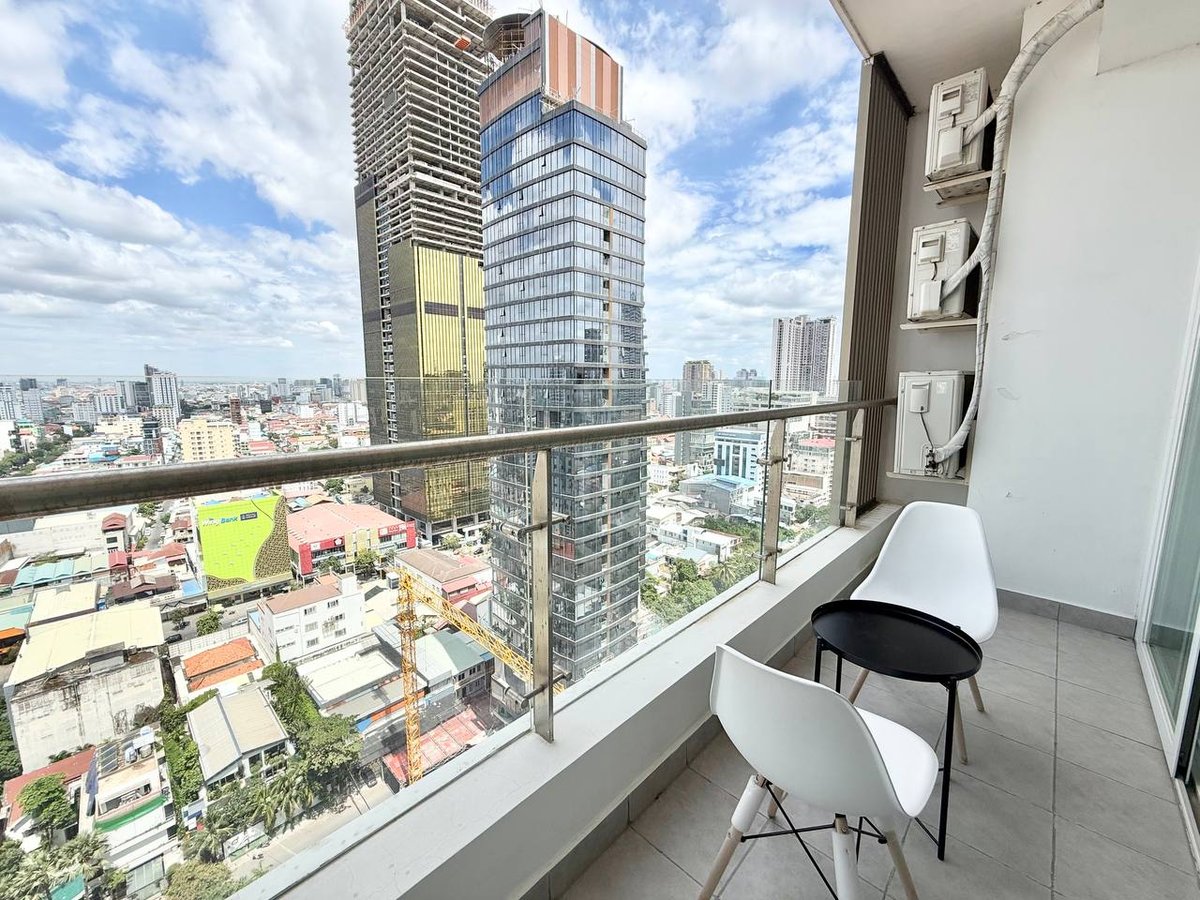 BKK1 J Tower 2两房公寓出售$24万或月租$15