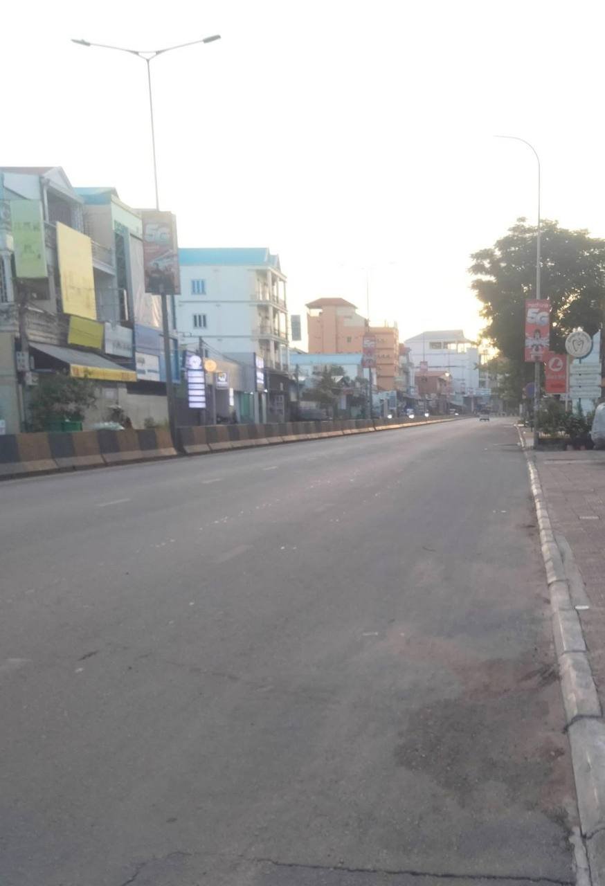 棉芷区Stung Meanchey 1社区通过居民积极配合垃