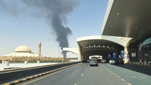 国际油价下跌超2美元 市场评估出口流向