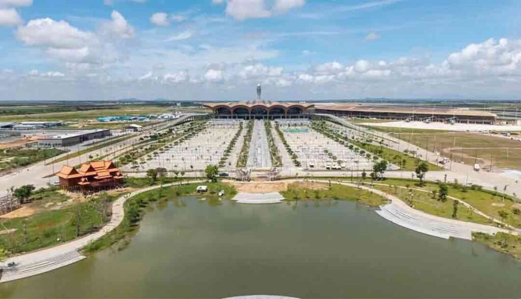 德崇国际机场4F级建设完工 防洪系统达国际高标准