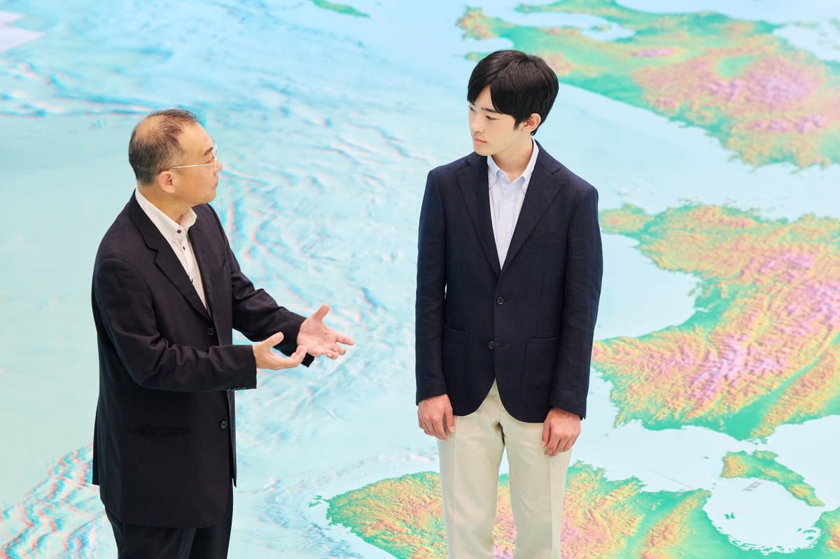 日本悠仁亲王迎来20岁生日,作为未来皇位继承人,其身份在政府