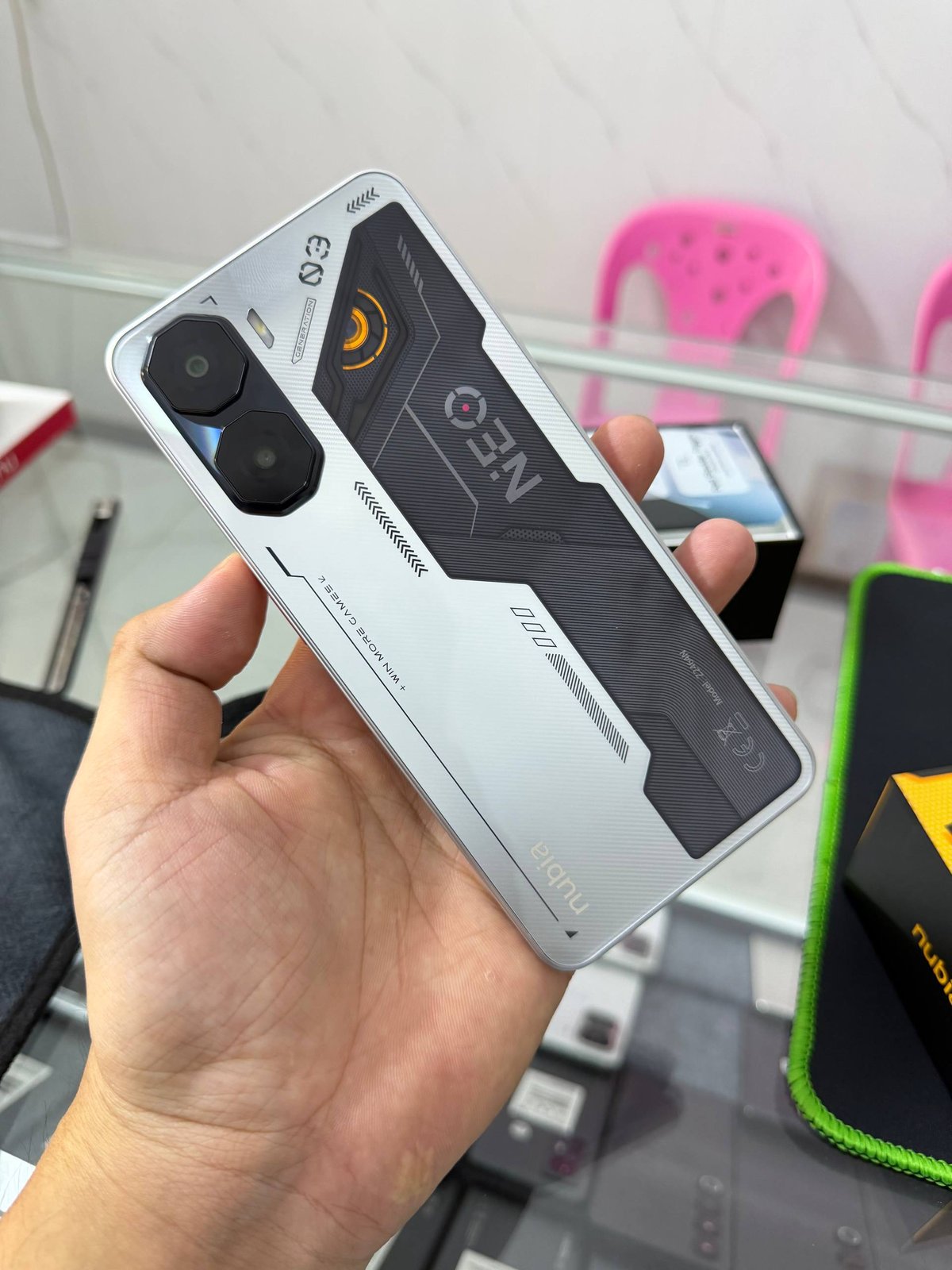 Nubia Neo 3新款手机到货 4G版$159起含一年保