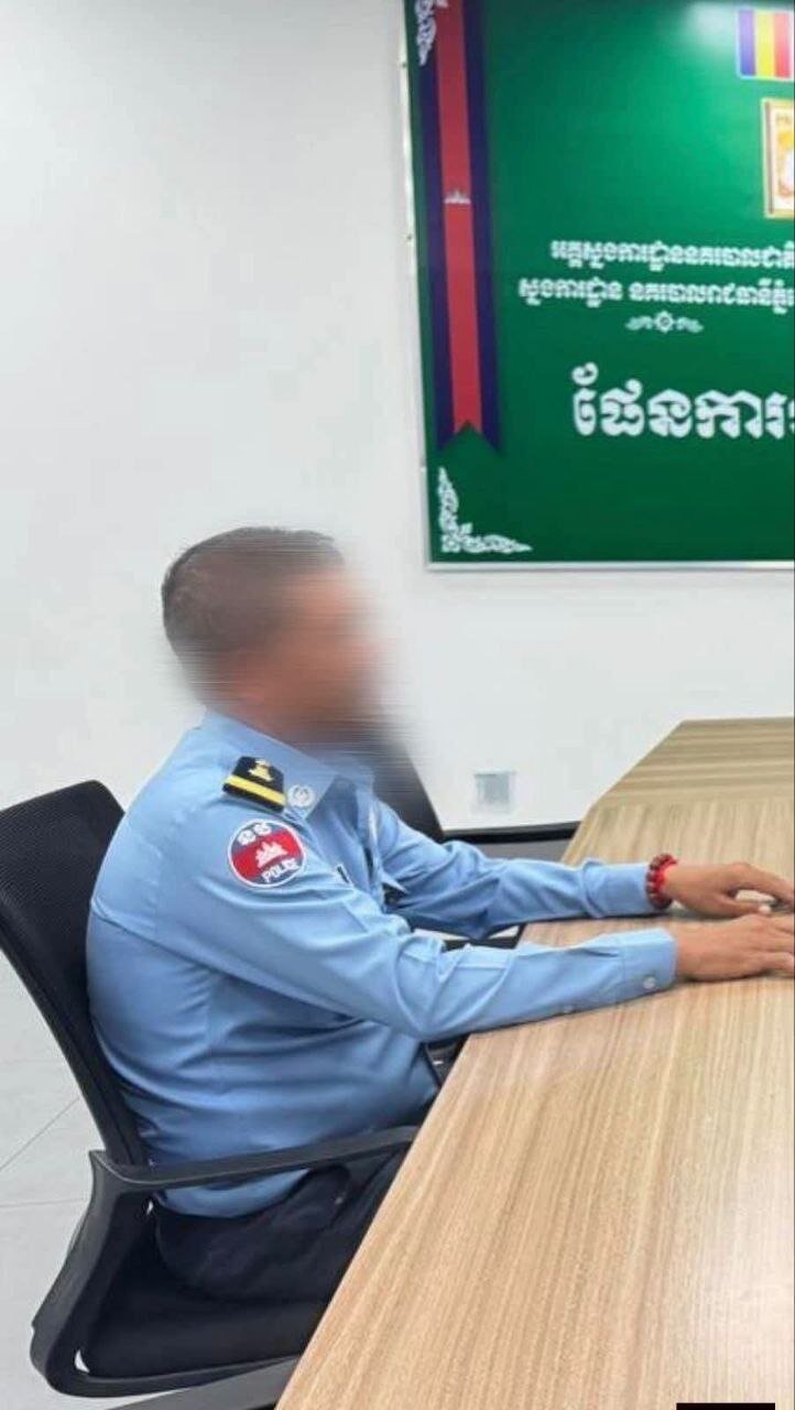 一名金边交警因涉嫌向外国游客勒索500美元被停职调查,该事件