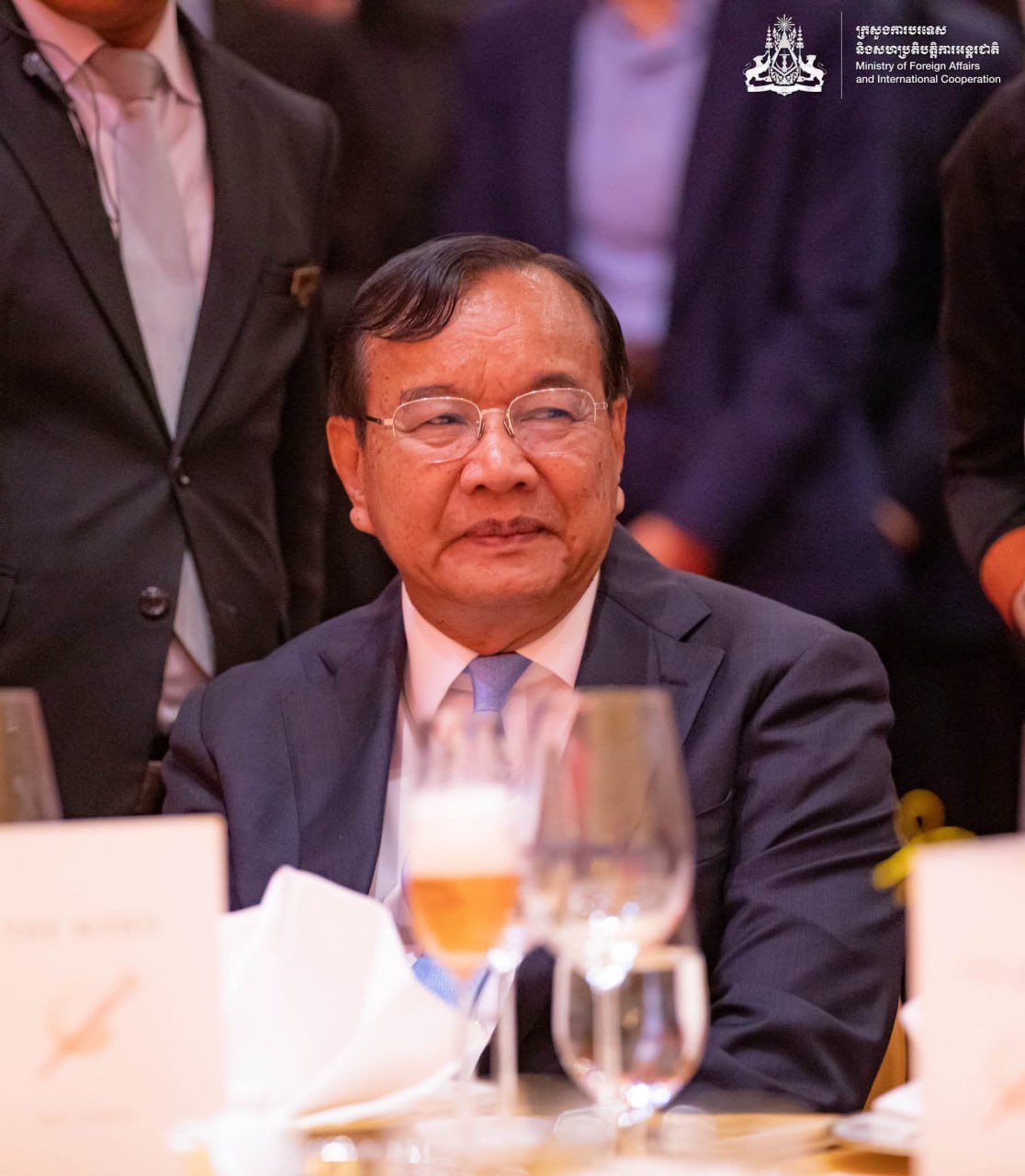 布拉索昆出席中国建国77周年庆祝招待会