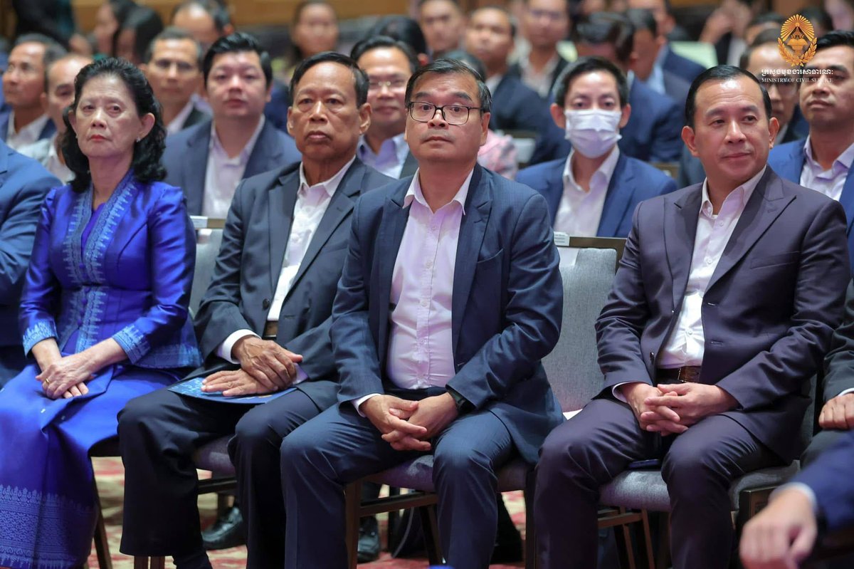 洪玛尼主持启动各部委秘书长网络机制