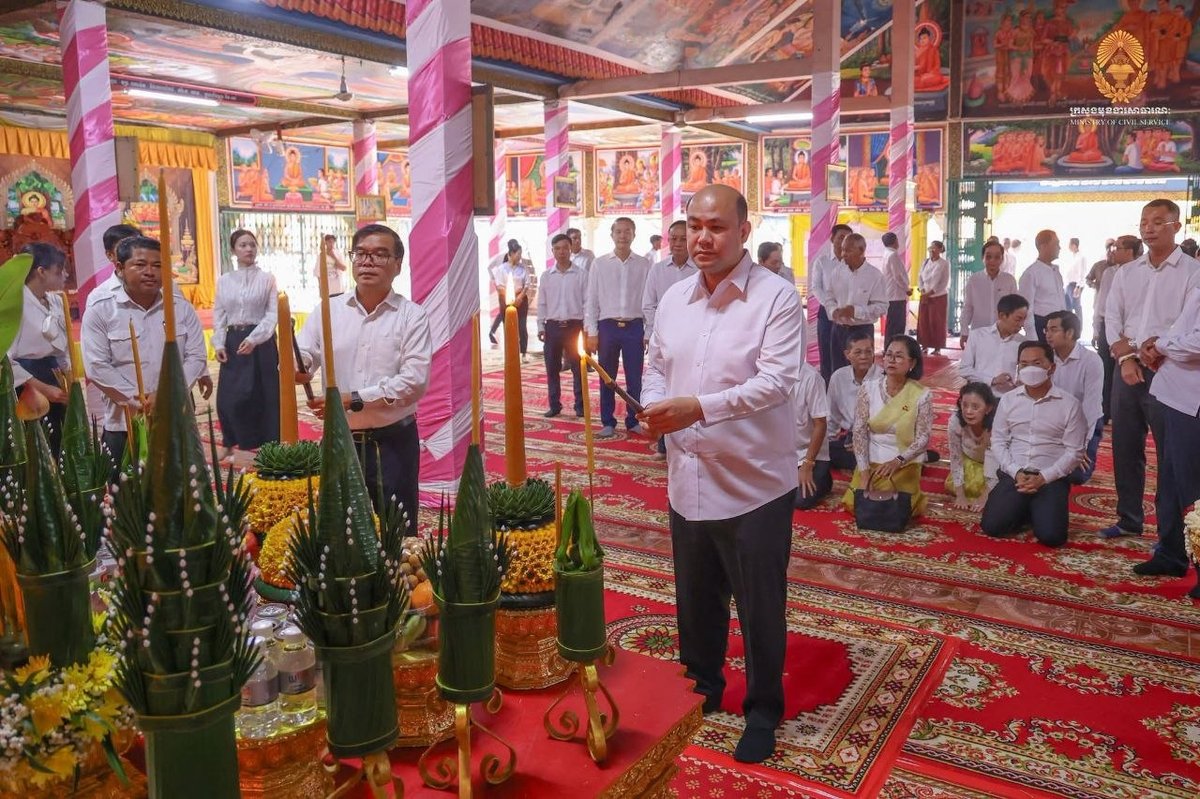 洪玛尼出席金边菩森芷区宗教活动 参与民众踊跃