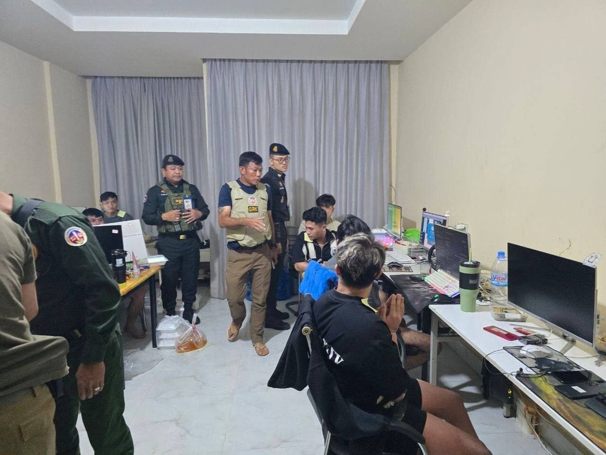 西港警方突袭诈骗窝点 12名印尼籍嫌疑人被捕