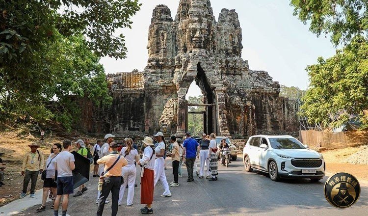 柬埔寨前7月国际游客暴跌46% 旅游部归因多重负面因素