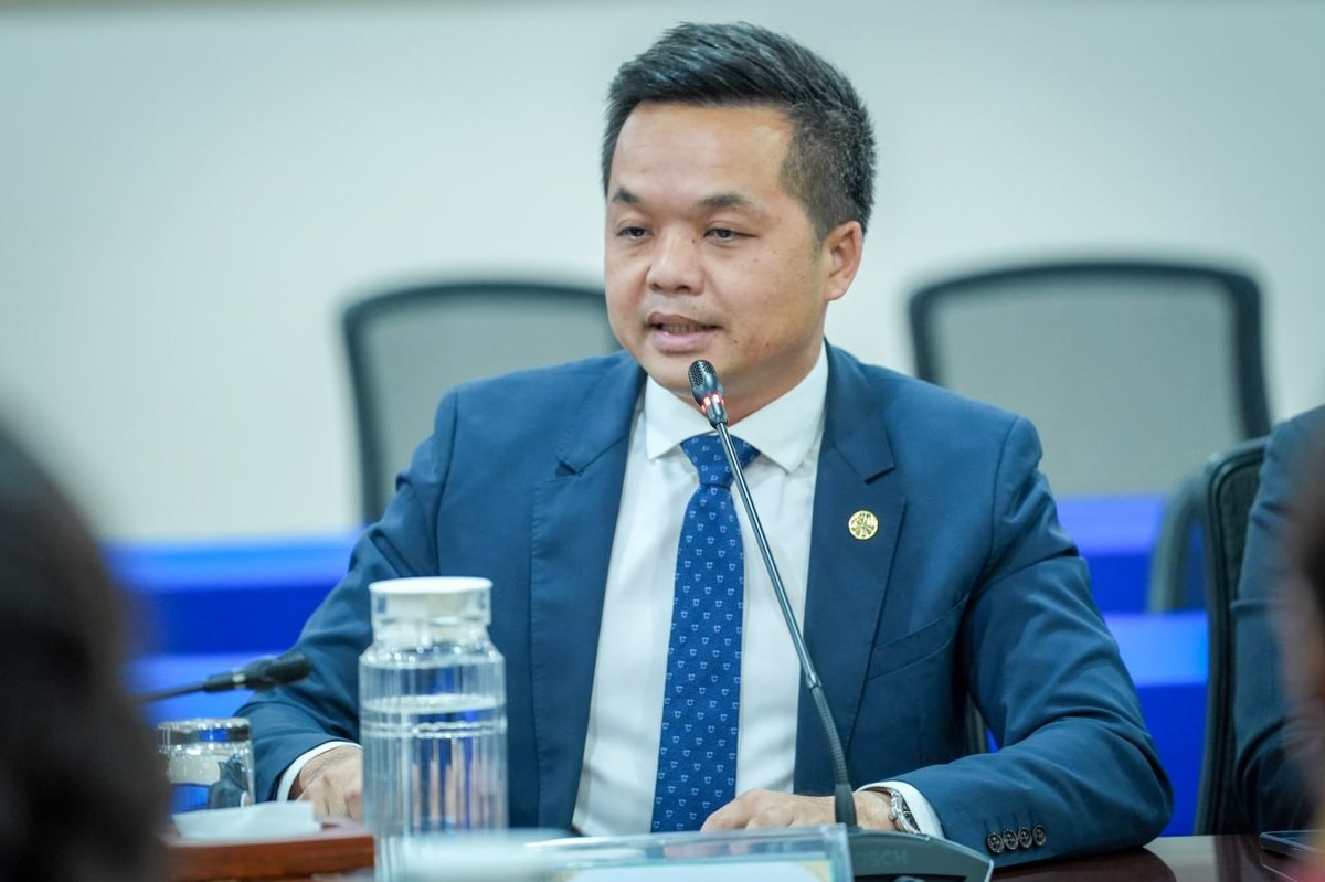 柬埔寨农业部部长与世界银行IFC代表举行会晤,就支持私营部门