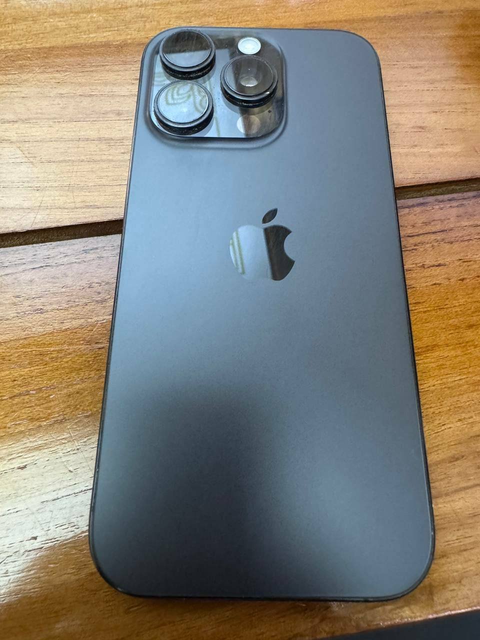 西港万达转让iPhone 16 Pro 256G $600